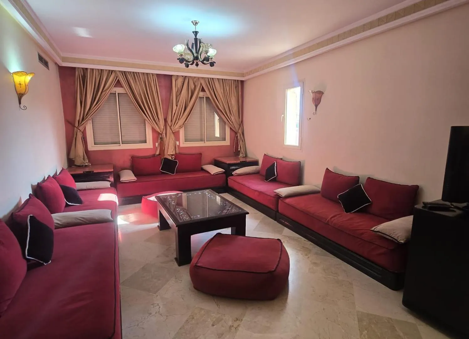 Appartement 2 Chambres Residence Centre Ville Avec Piscine Marrakesh 0*,