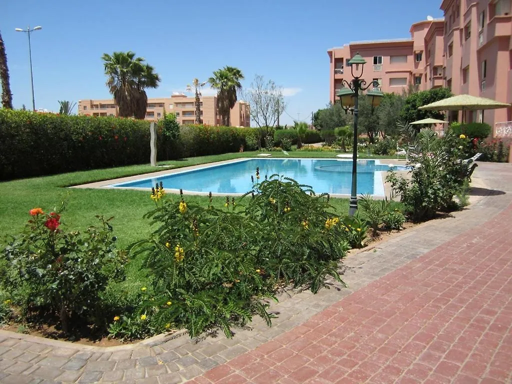 Appartement 2 Chambres Residence Centre Ville Avec Piscine Marrakesh