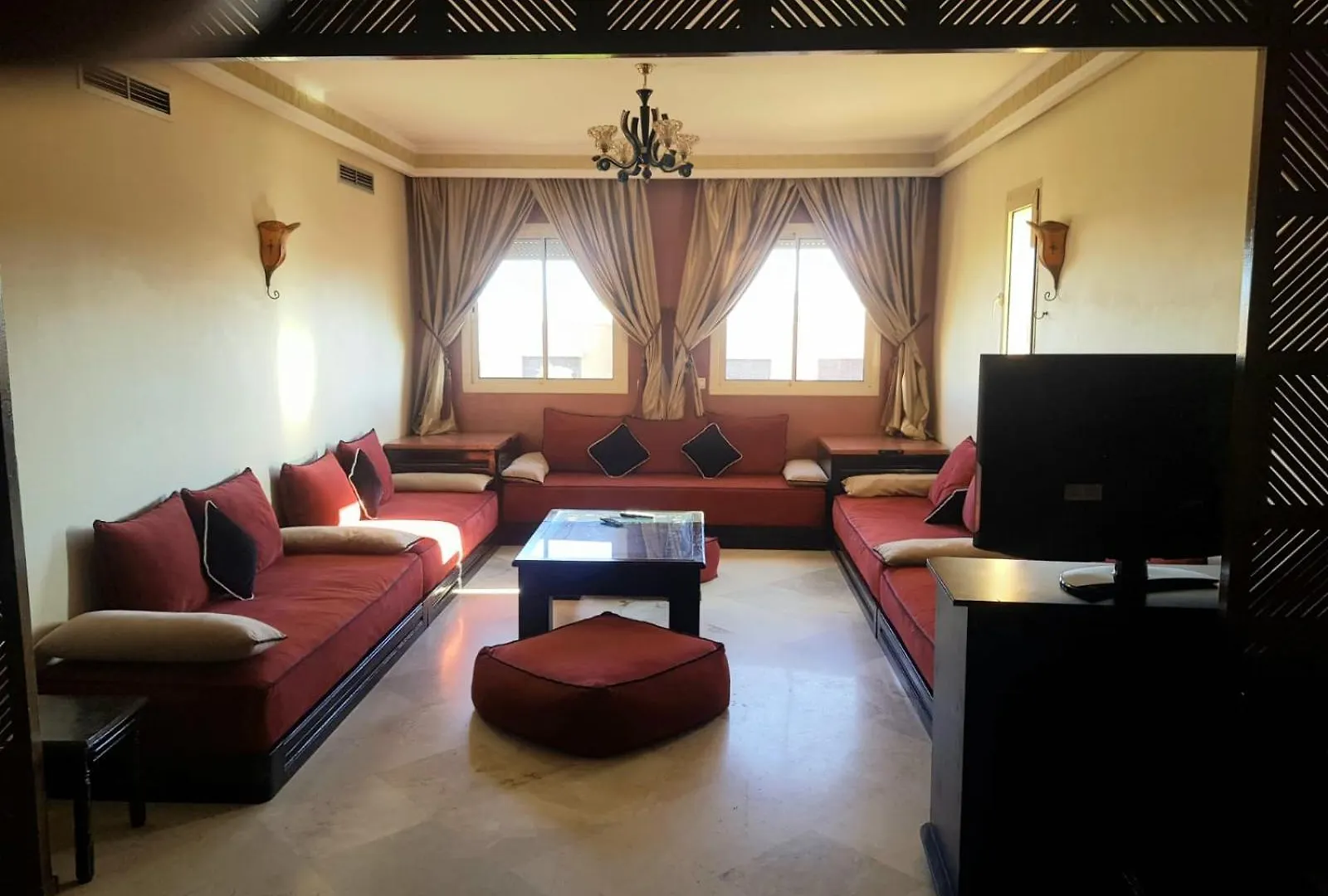 Apartment Appartement 2 Chambres Residence Centre Ville Avec Piscine Marrakesh